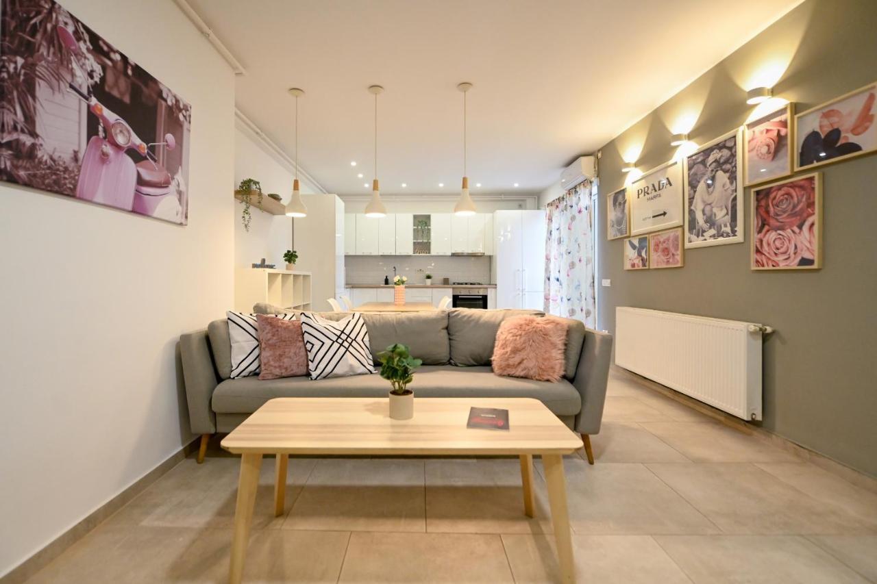 Splendid 2Br Apartment With Breathtaking Views Of Casa Poporului Bukareszt Zewnętrze zdjęcie