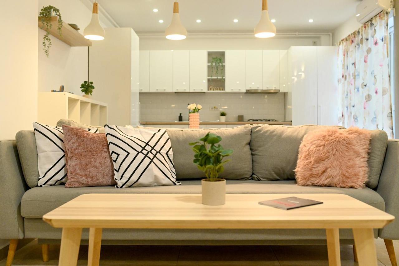 Splendid 2Br Apartment With Breathtaking Views Of Casa Poporului Bukareszt Zewnętrze zdjęcie